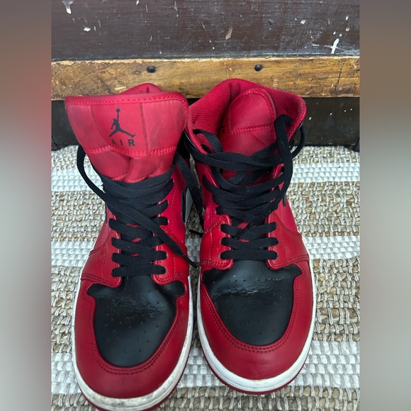 Jordan Mid’s - Picture 6 of 7